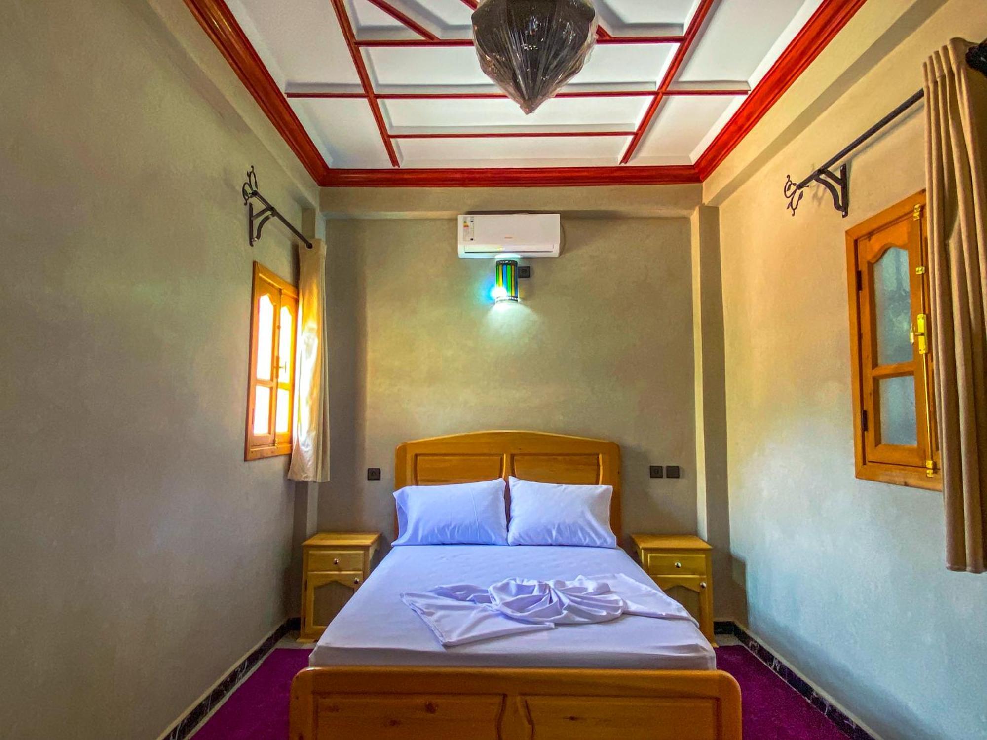 Riad Restaurant Marzouk Aït Baha Buitenkant foto